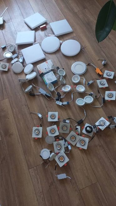 Generatorlar: İşlənmiş, Spot lampa