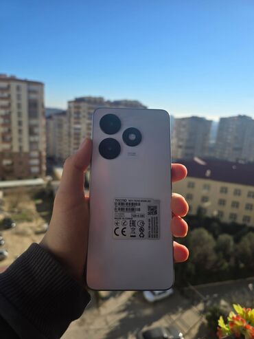 Tecno: Tecno Spark 20C, 128 GB, rəng - Ağ — 1
