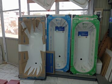 пластиковое корыто: В продаже акриловые ванны белого цвета, представленные в нескольких