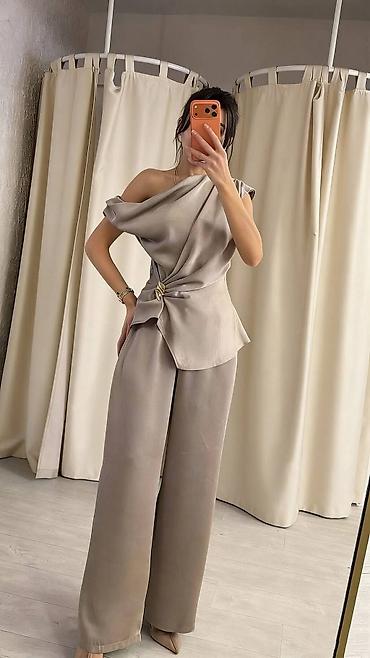 Kompleti: Novo u ponudiii!!! Komplet: 3500 din Elegantni dvodelni komplet – top — 11