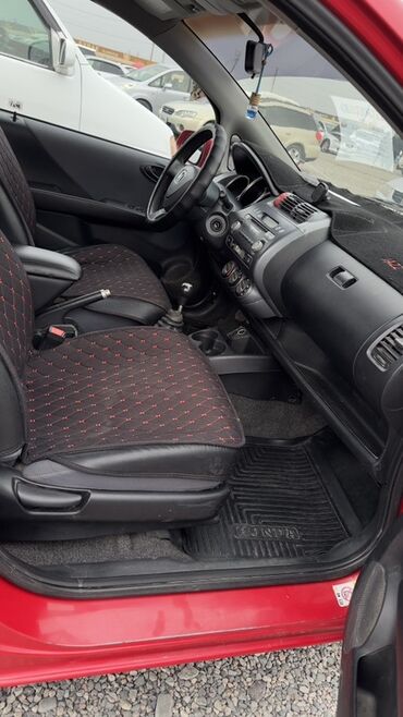 купить хонда фит в бишкеке: Honda Fit: 2003 г., Механика, Хетчбек