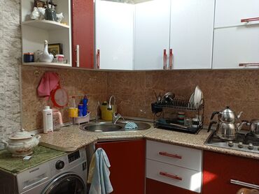 Digər mebel: Bu modul mətbəx mebel dəsti, mətbəxiniz üçün funksional və estetik bir