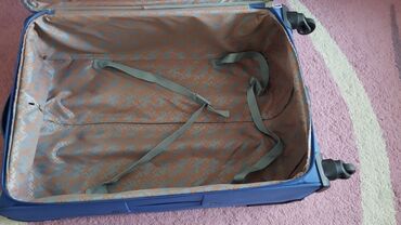 Чемоданы: Чемодан, Новый, Средний (40 - 70 л), С выдвижной ручкой, Водонепроницаемость, Вращающиеся колеса на 360° — 4