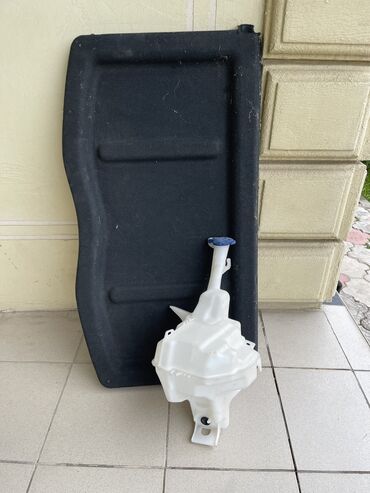 hyundai паркетник: Продается новый бочок омыватель лобового стекла и верхняя полочка