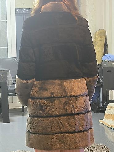 hicab geyimi: Шуба/ ya norkadi ya da layka tam degig yadimda qalmayib . S/M razmer — 3