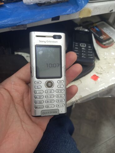 telefon iphone 6: Sony Ericsson K600i, rəng - Gümüşü, Düyməli