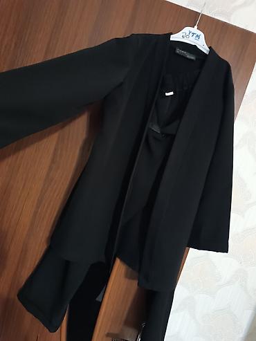 куртка zara: Qadın üçün qara dəst – şalvar və uzun jilet - Rəng: klassik qara - Üst — 1