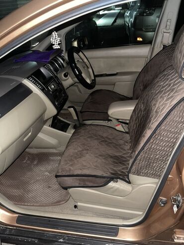 Nissan: Nissan Tiida: 2008 г., 1.5 л, Автомат, Бензин, Хэтчбэк at lalafo.kg — 9 Nissan: Nissan Tiida: 2008 г., 1.5 л, Автомат, Бензин, Хэтчбэк — 9