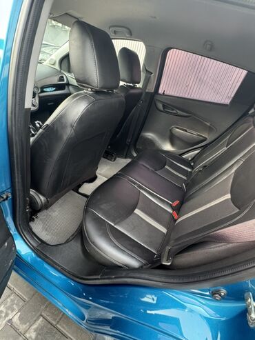 Chevrolet: Chevrolet Spark: 2019 г., 1 л, Типтроник, Бензин, Хэтчбэк — 14