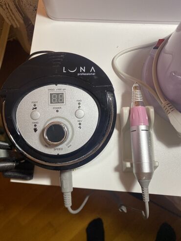 Manikür və pedikür məhsulları: Dırnaq üçün lak, İşlənmiş, Ünvandan götürmə — 10