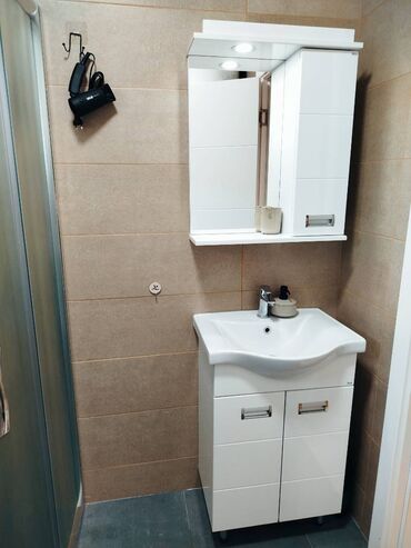 Turizam i odmor: Cera hedonic apartment je potpuno nov i luksuzno opremljen apartman — 15