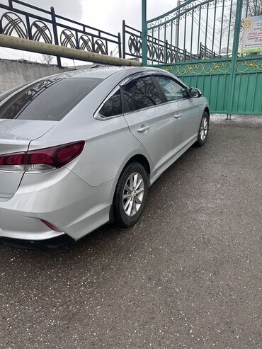 ауди 80 ош: Hyundai Sonata: 2018 г., 2 л, Типтроник, Газ, Седан