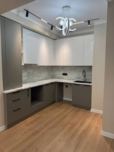 купить квартиру в бишкеке 6 микрорайон: 2 комнаты, 67 м², Элитка, 2 этаж, Дизайнерский ремонт