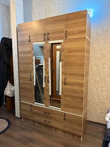 ag qapi: Yeni, 5 qapı, Güzgülü, Ağ, Açılan, Düz dolab — 4