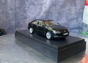 Avtomobil modelləri: 2015 il, 1:43, Dəmir, Ödənişli çatdırılma — 15