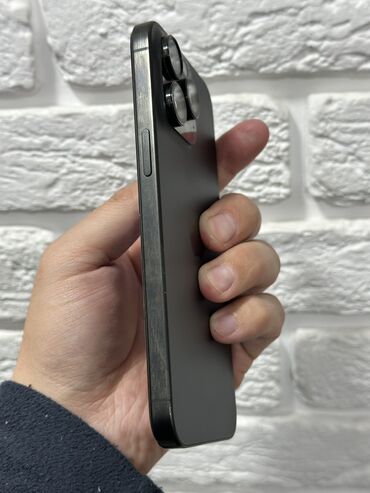 Apple iPhone: IPhone 15 Pro Max, Б/у, 256 ГБ, Черный, Чехол, 92 % — 4