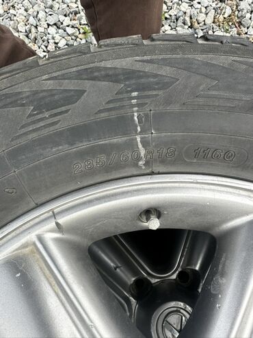 фуры тягач: Шины 285 / 60 / R 18, Зима, Б/у, Комплект, Внедорожные (АТ/МТ), Япония, Yokohama