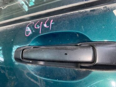 запчасти субару форестер: Ручка двери Subaru Forester SF5 2.0 БЕНЗИН 1998 задн. лев. (б/у)