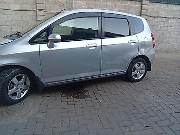 багаж фит: Honda Fit: 2003 г., 1.5 л, Вариатор, Газ, Хэтчбэк — 3