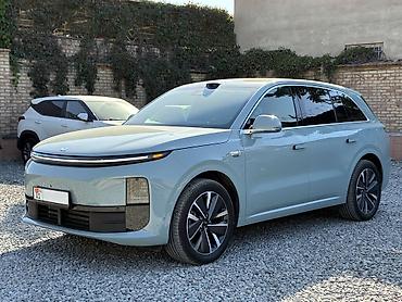 wuling mini ev: Lixiang L6: 2025 г., 1.5 л, Автомат, Гибрид, Кроссовер — 4