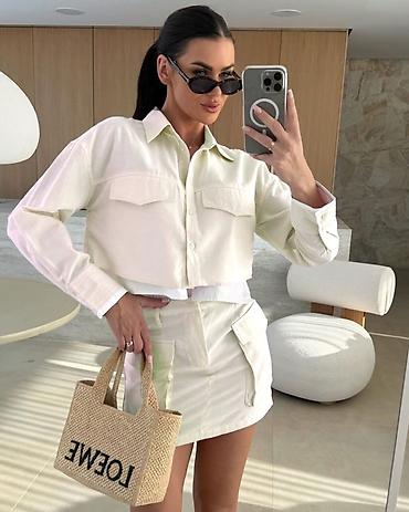 Kompleti: 🔥Top zenski komplet košulja + mini suknja
✅3200 din — 1