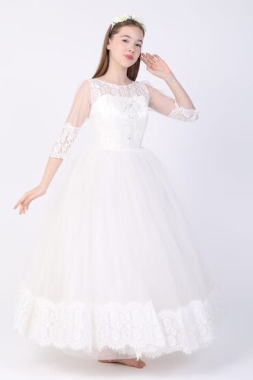 платье для бальных танцев: Шикарное, новое платье на 11-12лет. платье пышное на карсете,нежное