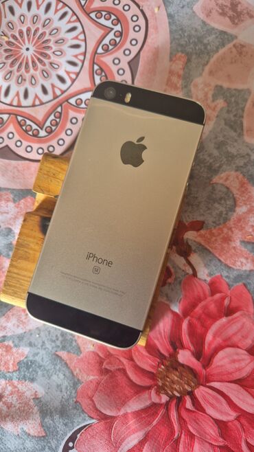 redmi 3 s: IPhone SE, 16 GB, Natural Titanium, Barmaq izi