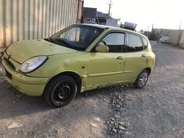 сколько стоит lamborghini: Daihatsu Sirion: 1998 г., 0.1 л, Механика, Бензин, Хэтчбэк