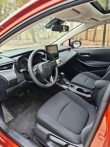 coroll: Toyota Corolla: 2020 г., 1.8 л, Вариатор, Гибрид, Седан — 2
