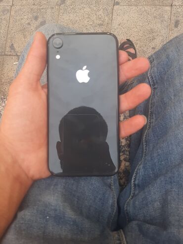 Fly: IPhone Xr, Qara, Face ID