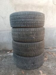 шины для сельхозтехники и тракторов бу: Продаю шины зимние б/у размеры 215/45/R17, цена 7000с at lalafo.kg шины для сельхозтехники и тракторов бу: Продаю шины зимние б/у размеры 215/45/R17, цена 7000с