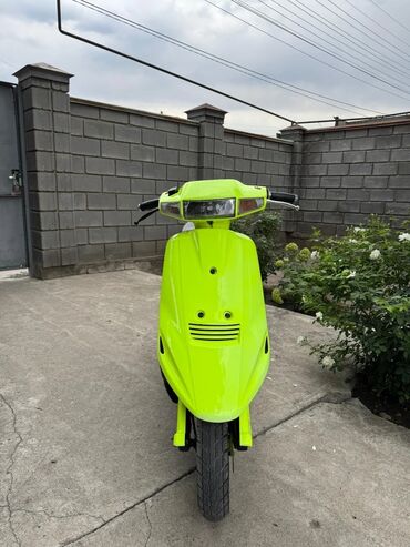 донголок 14 с: Скутер Suzuki, 100 куб. см, Бензин, Колдонулган