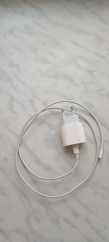 printer adapter: Adapter Apple, 20 Vt, İşlənmiş