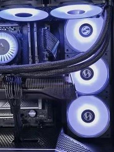 Desktop računari i radne stanice: Ryzen 7 7800X3D RX 9070XT B850 32GB 1TB - SM188PC. ✨ Prodaja i — 21