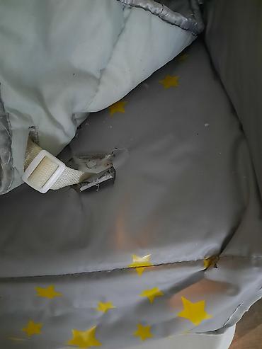 Ostale dečije stvari: Hranilica za bebe — 11