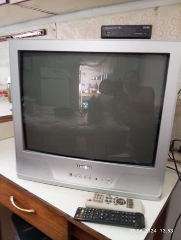 плазменный телевизор самсунг: Продаю телевизор Самсунг +ресевир хорошим состояние