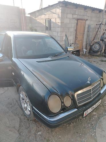 android авто: Mercedes-Benz E-Class: 1996 г., Автомат, Седан — 3