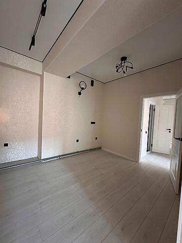 Продажа квартир: 2 комнаты, 70 м², Аламедин-1 мкр Элитка, 2 этаж, Свежий ремонт — 3