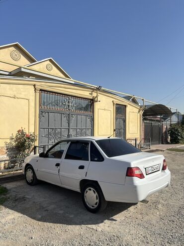 сиденья некся: Daewoo Nexia: 2011 г., 1.5 л, Механика, Бензин, Седан