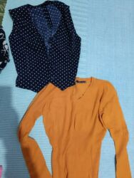 Kompleti: Lot ženske garderobe – više komada - Prsluk na tufne: tamnoplava — 12