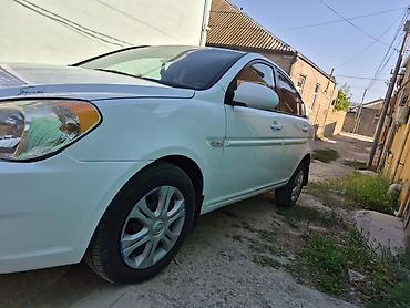prius teker: Hyundai Accent: 1.4 l | 2009 il Sedan — 7