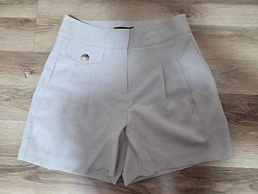 женский брюки: Женские шорты от Dorothy Perkins
Новые, не носились.
Размер 36 EU — 1