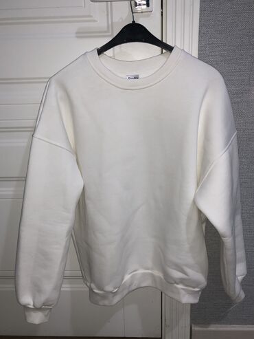 черный свитер: Свитшот, На флисе, цвет - Белый, S (EU 36), M (EU 38)
