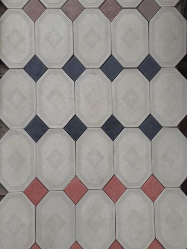 Tamet: Müxtəlif çalarlarda olan beton plitələrdən hazırlanmış səki örtüyü -da lalafo.az — 8 Tamet: Müxtəlif çalarlarda olan beton plitələrdən hazırlanmış səki örtüyü — 8