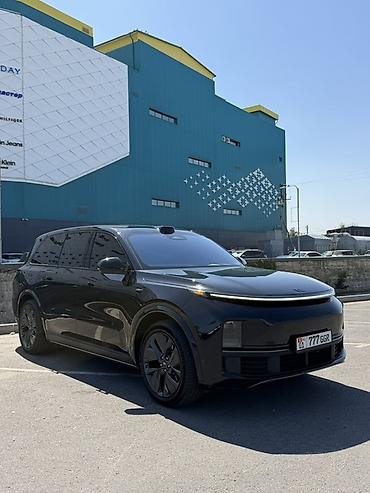 лисиан л9: Lixiang L9: 2023 г. — 1