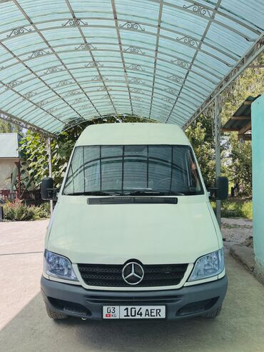 перегородка спринтер: Mercedes-Benz Sprinter Classic: 2001 г., 2.7 л, Механика, Дизель, Бус