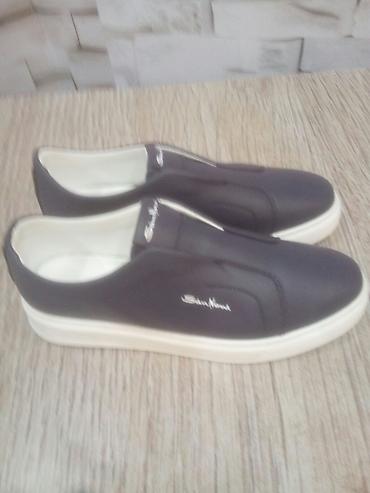 Мужская обувь: SərinNost brendi slip-on kişi krossovkası - Rəng: tünd boz/qara — 1