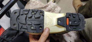 Лыжные ботинки: Продаю бу горнолыжные ботинки размеры от 36 до 47 ( от 23 см до — 10