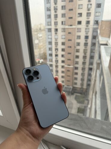 Apple iPhone: IPhone 13 Pro, Б/у, 128 ГБ, Голубой, Защитное стекло, 85 %