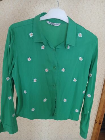 замшевые женские ботинки: Miss Brown brendi qadın köynəyi - Rəng: parlaq yaşıl - Naxış: ağ-sarı